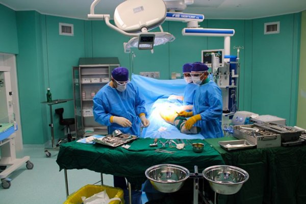 عکس جای بخیه عمل قلب