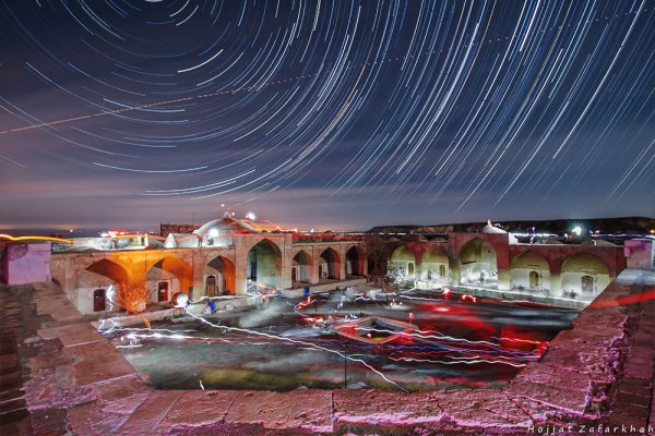  عکس اسمان کویر در شب