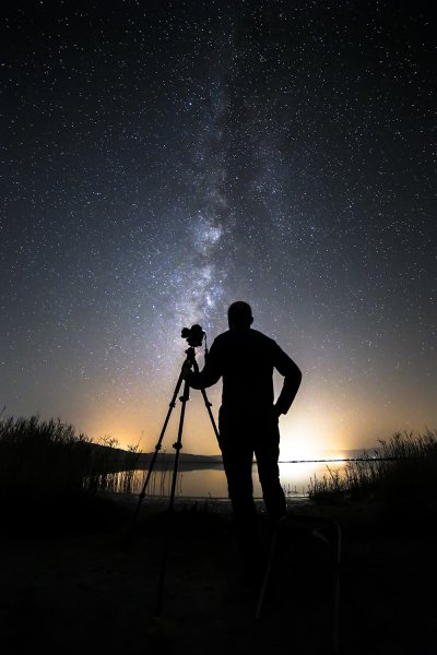  عکس اسمان کویر در شب