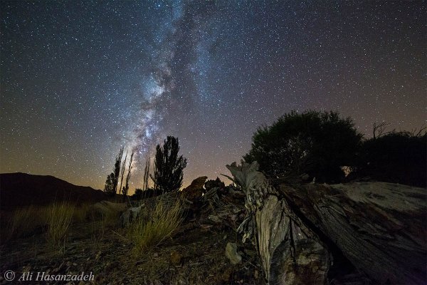  عکس اسمان کویر در شب