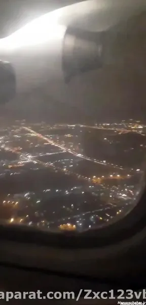  عکس داخل هواپیما در شب