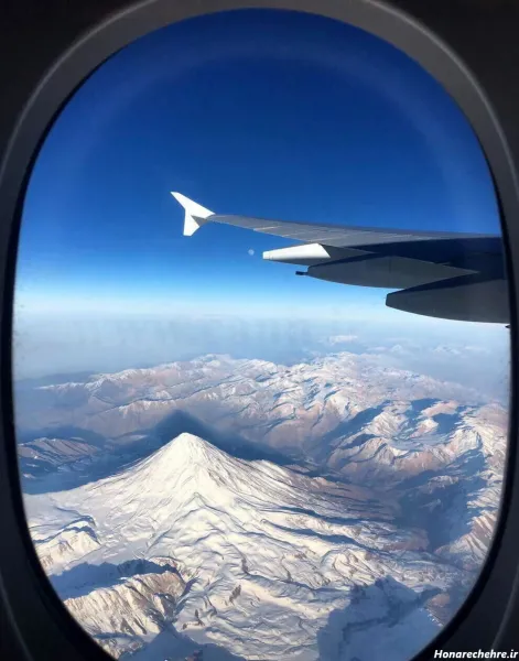  عکس داخل هواپیما در شب