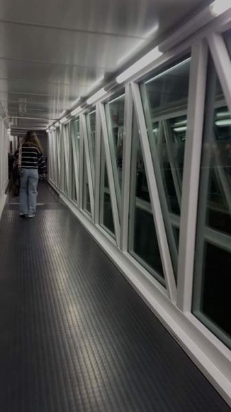  عکس فرودگاه برای استوری