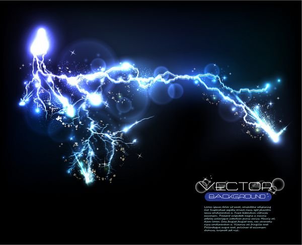 عکس رعد و برق برج میلاد