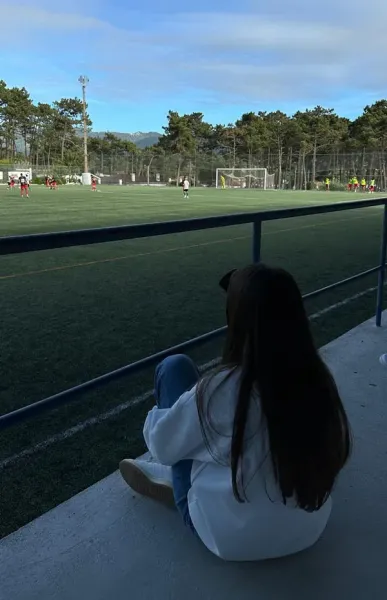  عکس توپ فوتبال برای پروفایل دخترانه