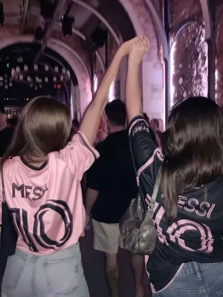  عکس توپ فوتبال برای پروفایل دخترانه