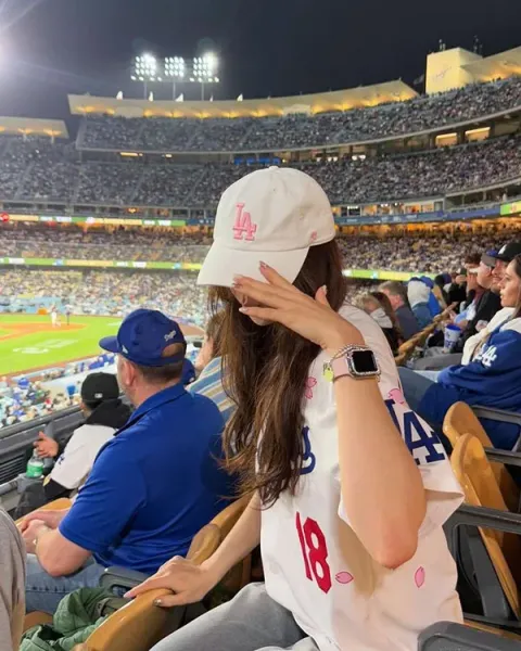  عکس توپ فوتبال برای پروفایل دخترانه