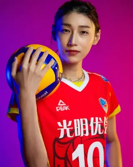  عکس توپ والیبال برای پروفایل دخترانه