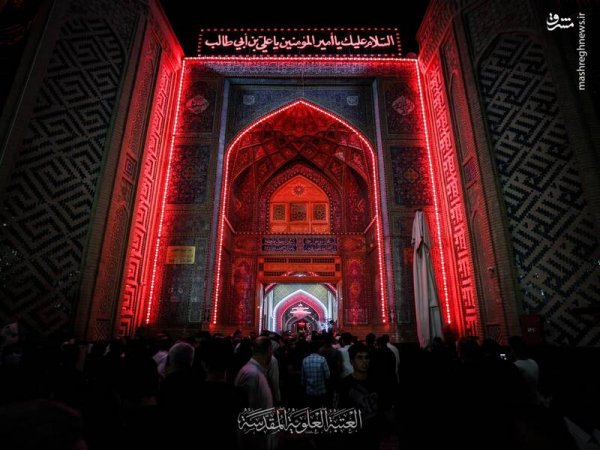 عکس حرم امام علی در شب