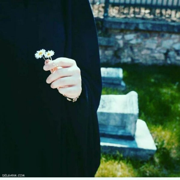  عکس پروفایل دختر چادری در پاییز