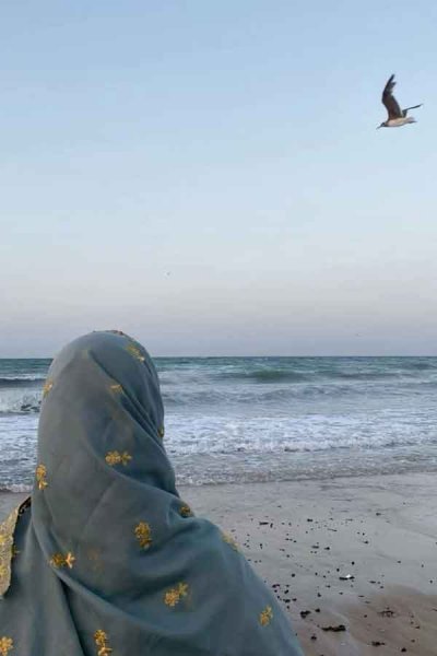  عکس پروفایل دختر با حجاب کنار دریا