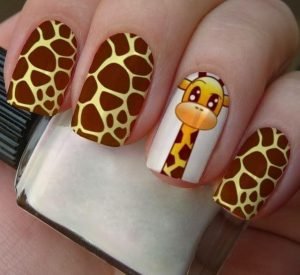  طرح ناخن مینیمال عروسکی