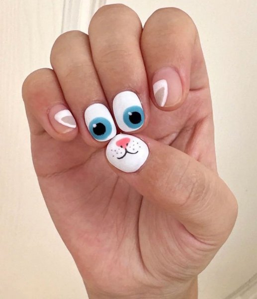 طرح ناخن مینیمال ساده