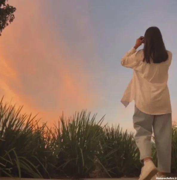  عکس مینیمال دخترانه رنگی