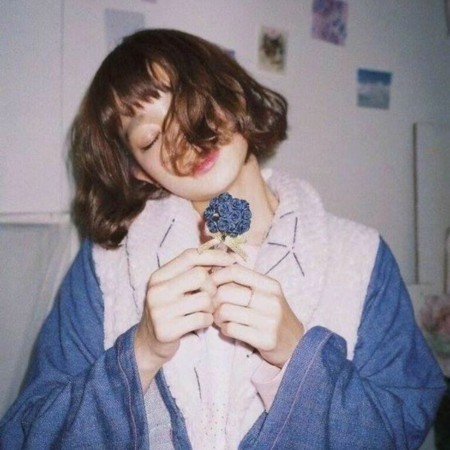  عکس دختر بدون چهره سیاه سفید