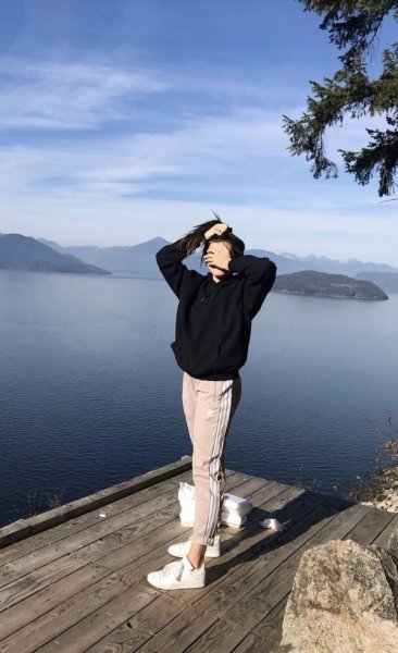  عکس دختر بدون چهره برای پروفایل اینستا