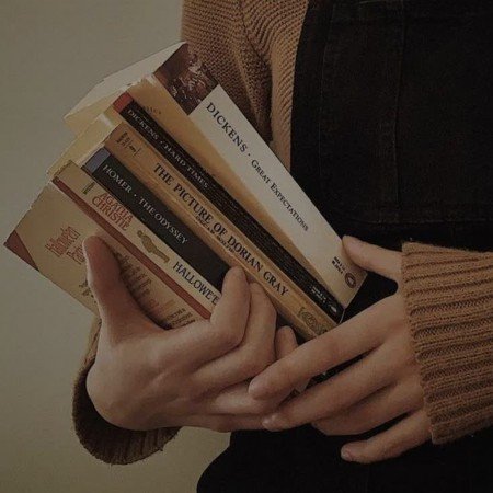  عکس کتاب برای پروفایل گروه