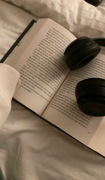  عکس کتاب برای پروفایل گروه