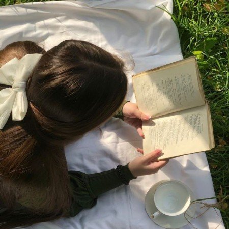  عکس کتاب برای پروفایل گروه