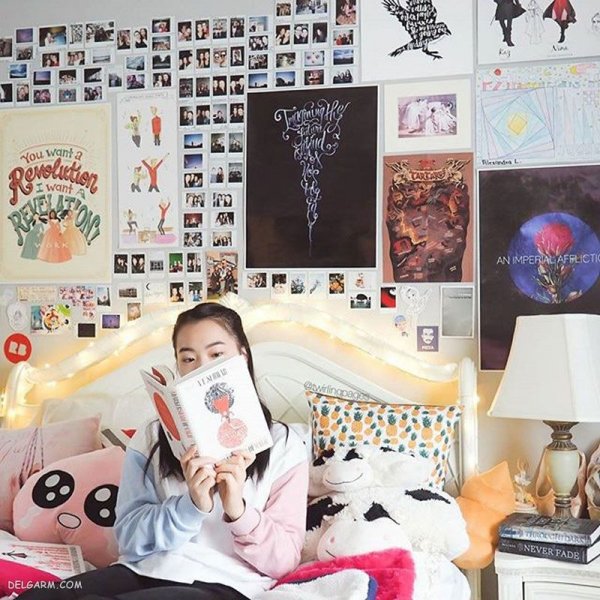  عکس کتاب و قلم برای پروفایل