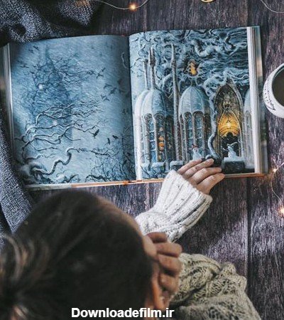  عکس دختر در حال کتاب خواندن کارتونی