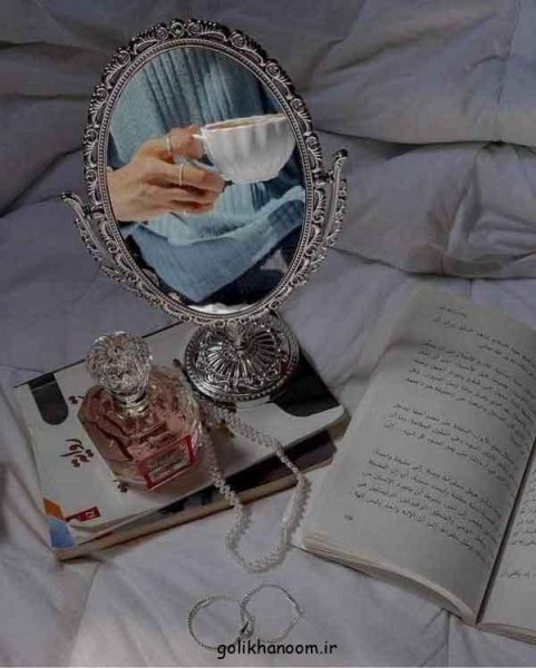 عکس پروفایل کتاب و گل و قهوه