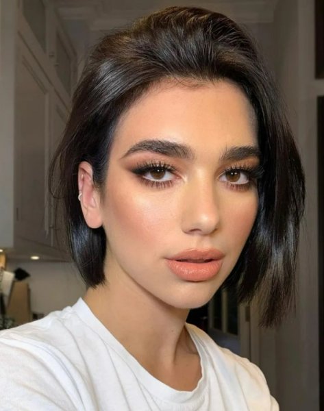 عکس مینیمال ارایشی