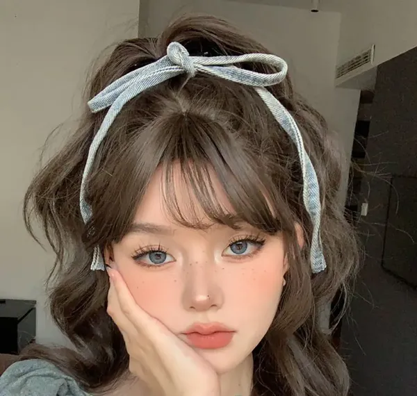 آرایش مینیمال دخترانه