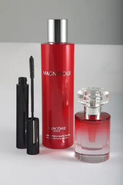  عکس لوازم آرایشی برای استوری