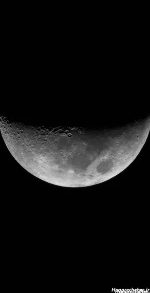 بک گراند مشکی ماه