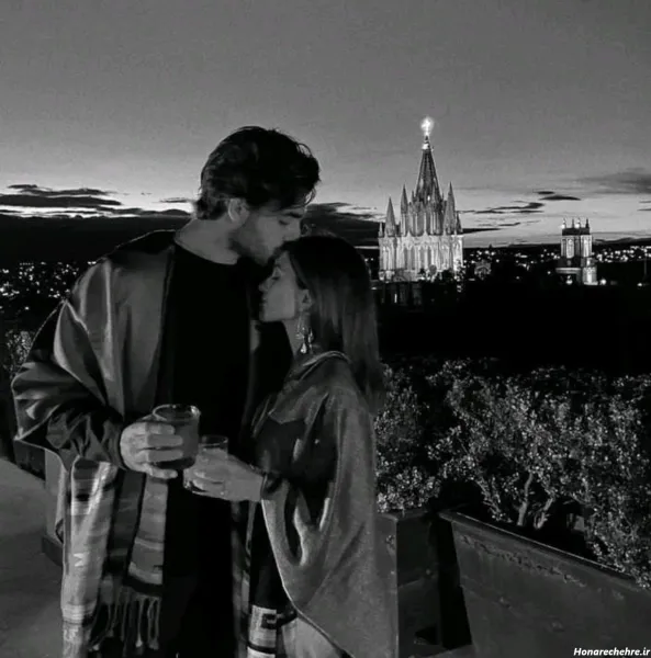  بک گراند مشکی عاشقانه