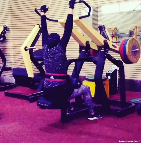  عکس باشگاه خالی