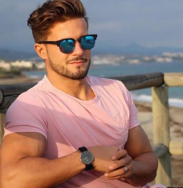  عکس جنتلمن برای پروفایل