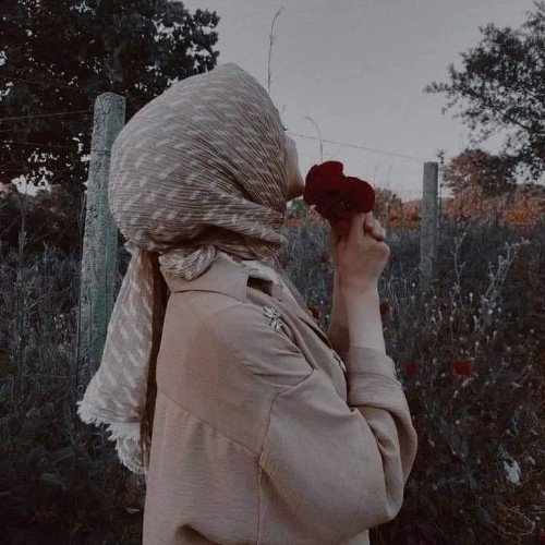  عکس دختر با حجاب مینیمال