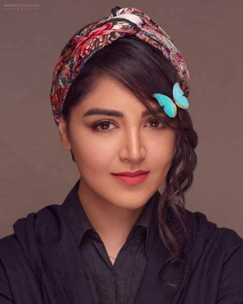  عکس دختر با حجاب مینیمال