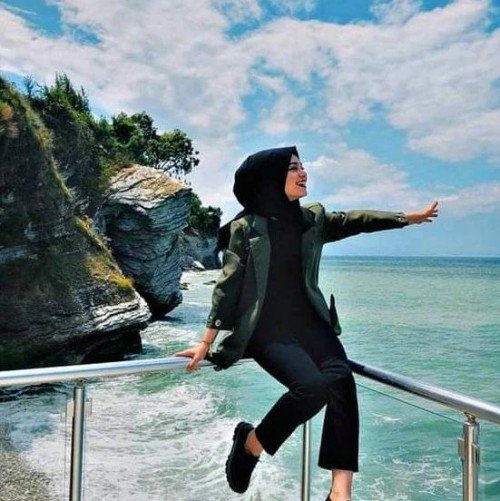  عکس دختر با حجاب مینیمال