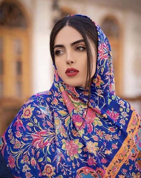  عکس دختر با حجاب مینیمال