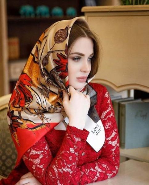  عکس دختر با حجاب مینیمال