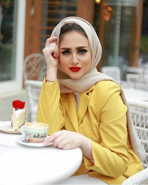  عکس دختر با حجاب مینیمال
