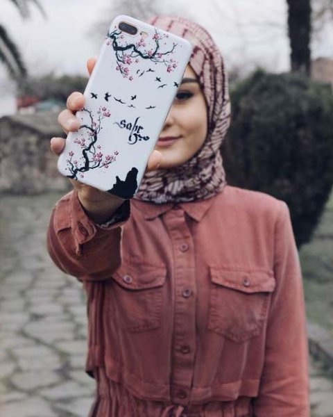  عکس دختر با حجاب مینیمال