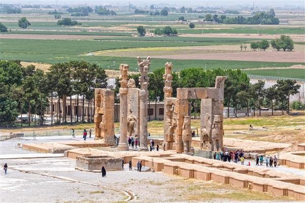  عکس تخت جمشید در زمان هخامنشیان