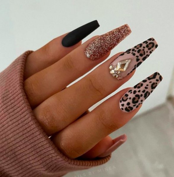  عکس پلنگی ناخن