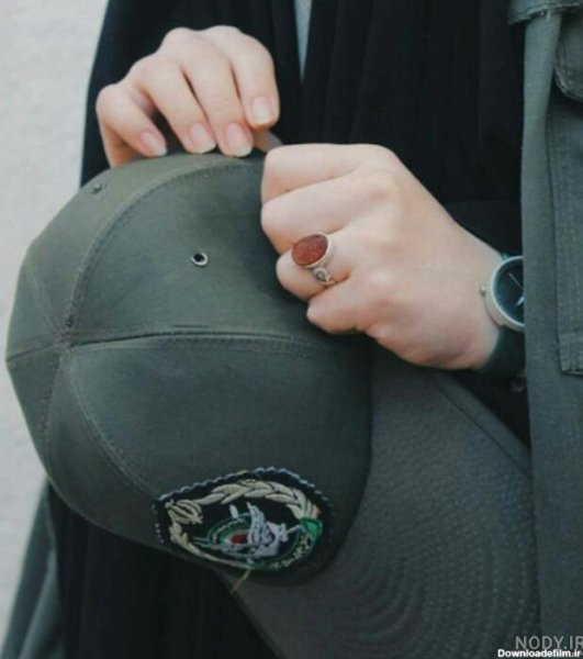  عکس دختر نظامی با حجاب