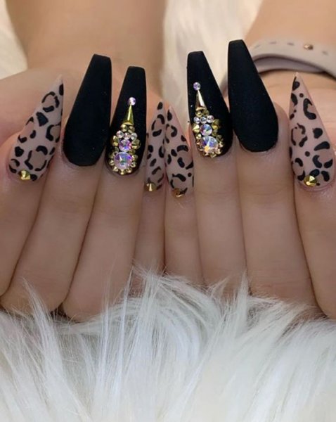  طرح ناخن پلنگی کرم قهوه ای