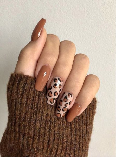  طرح ناخن پلنگی کرمی