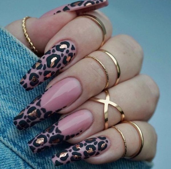  طرح ناخن پلنگی کرمی