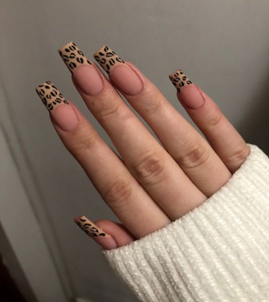  طرح ناخن پلنگی کرمی