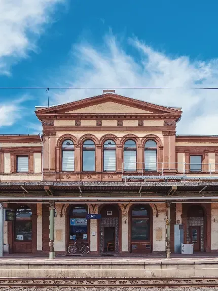  عکس شهر در شب با کیفیت