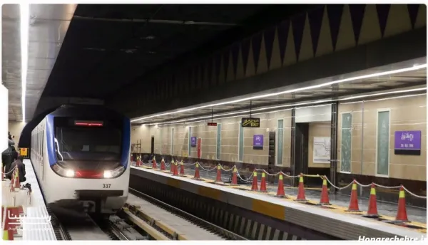  عکس برج میلاد تهران در روز