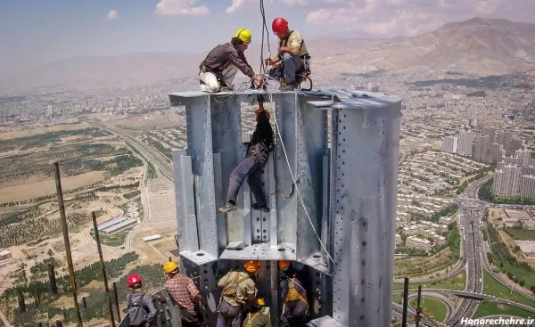  عکس برج میلاد تهران در روز